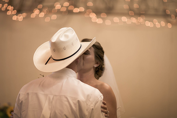 07_22_17 Jennifer + Travis Wedding-890-2