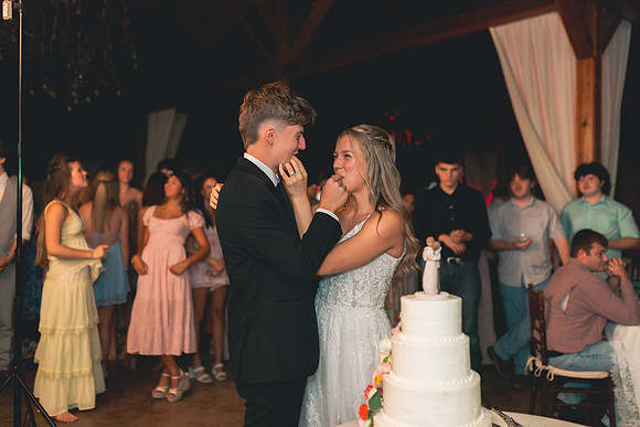 5-17-25_carissa AND JOEL WEDDONG-1135