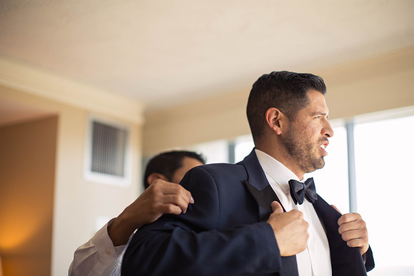 10_22_16 Candice & Anthony Wedding Getting Ready-508
