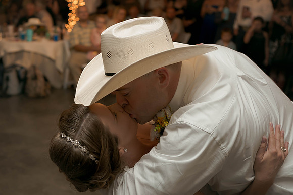 07_22_17 Jennifer + Travis Wedding-1092