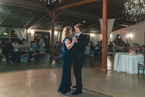 5-17-25_carissa AND JOEL WEDDONG-1436