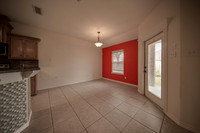 08_29_16 Amy Henderson Wind Hollow Dr-15LRE1