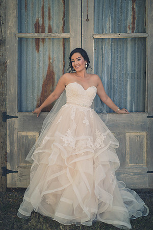 08_23_17 Kayla Bridal-273