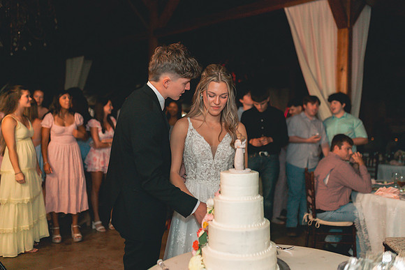 5-17-25_carissa AND JOEL WEDDONG-1315