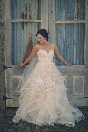 08_23_17 Kayla Bridal-264