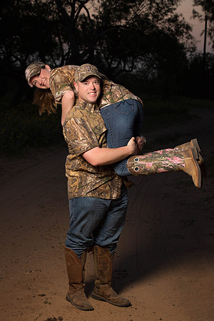 04_01_17 Jennifer and Travis Engagement-413-Edit