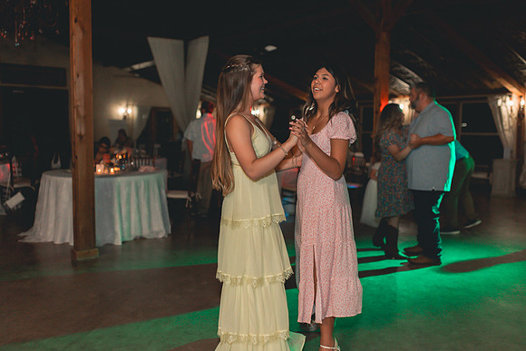 5-17-25_carissa AND JOEL WEDDONG-1228