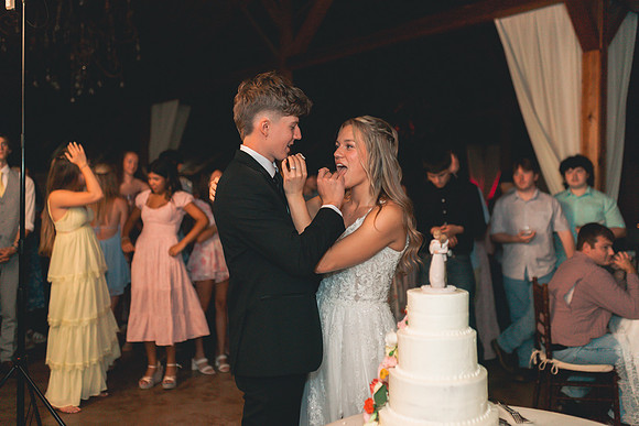 5-17-25_carissa AND JOEL WEDDONG-1643