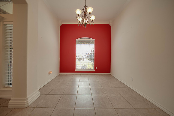 08_29_16 Amy Henderson Wind Hollow Dr-36LRE1