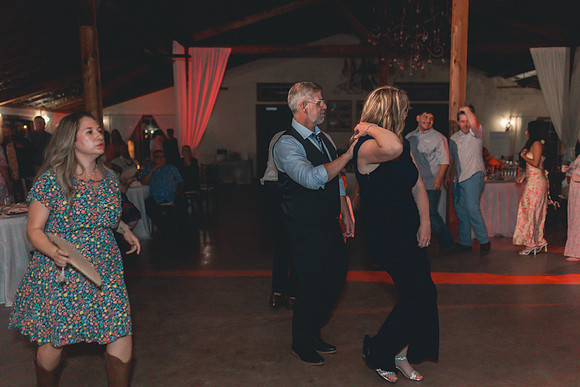 5-17-25_carissa AND JOEL WEDDONG-1385