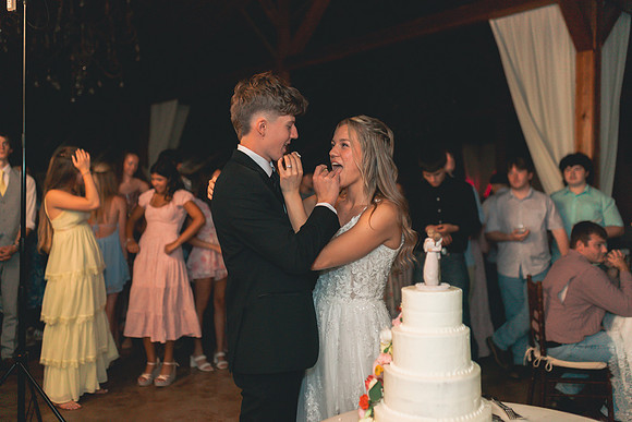 5-17-25_carissa AND JOEL WEDDONG-1099