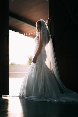 9-30-2018_Danielle Bridals-296