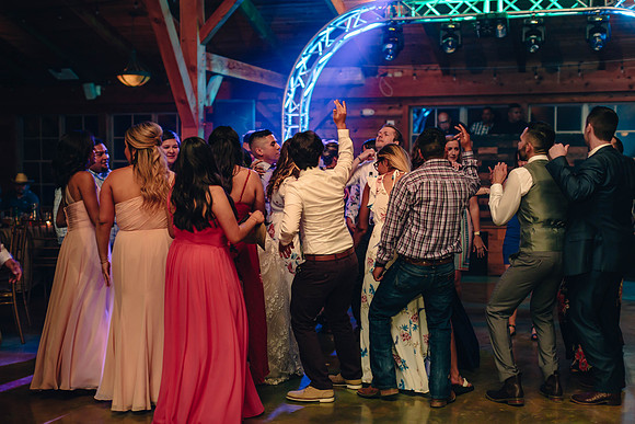 5-19-2018_Leslie and Jason-989-3