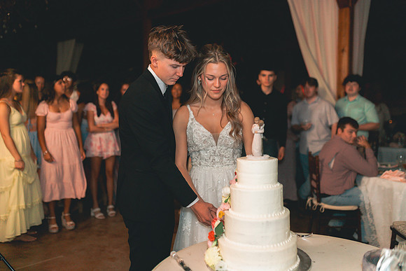 5-17-25_carissa AND JOEL WEDDONG-1476