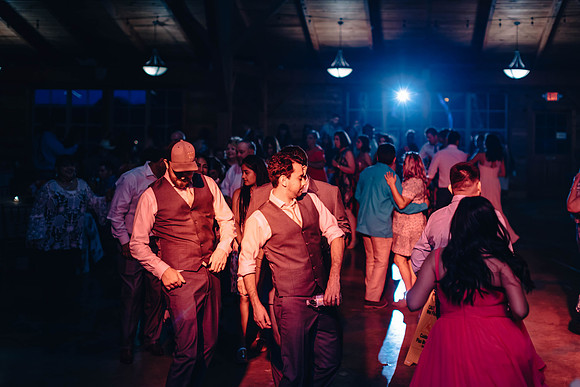 5-19-2018_Leslie and Jason-316-3
