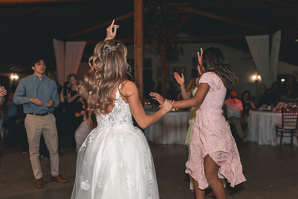 5-17-25_carissa AND JOEL WEDDONG-1686