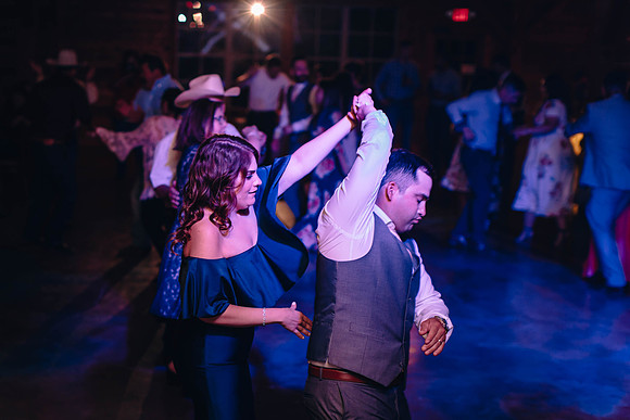5-19-2018_Leslie and Jason-663-3