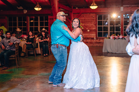 5-19-2018_Leslie and Jason-875-3