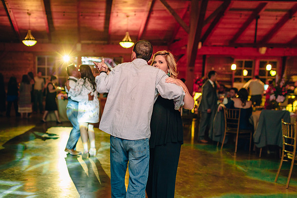 5-19-2018_Leslie and Jason-451-3
