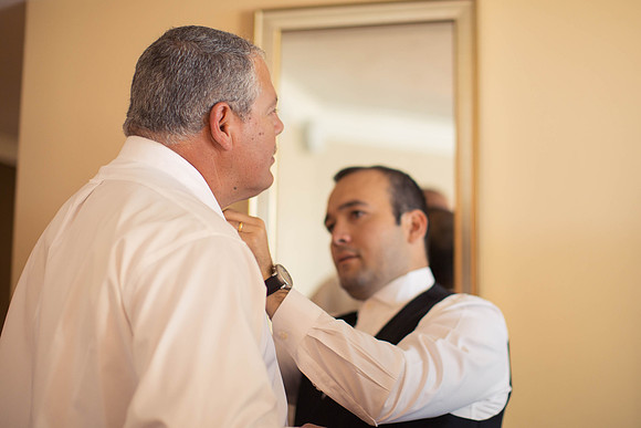 10_22_16 Candice & Anthony Wedding Getting Ready-447