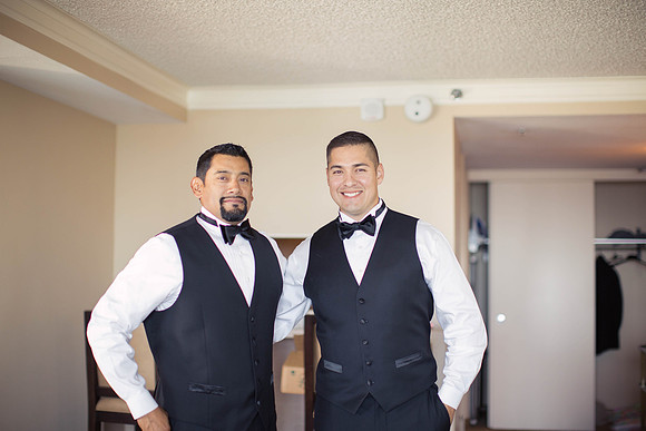 10_22_16 Candice & Anthony Wedding Getting Ready-469