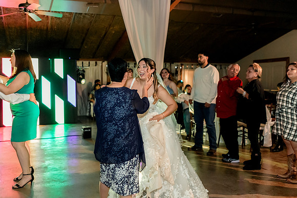 11-16-24_lori and Rj wedding-2792
