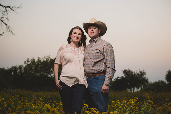 04_01_17 Jennifer and Travis Engagement-328-Edit